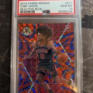 2019-20 Panini Mosaic Coby White Reactive Blue Prizm Rookie RC #211 PSA 10